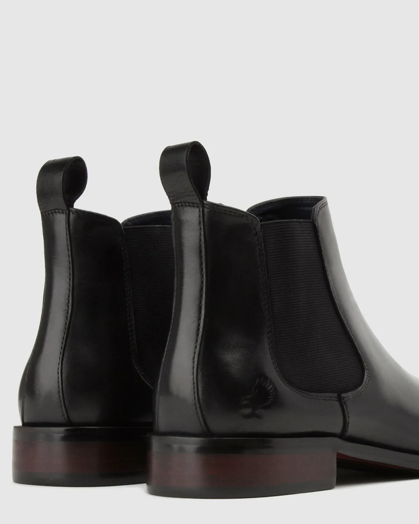 Betts Chelsea|Dress^EVAN Leather Chelsea Boots