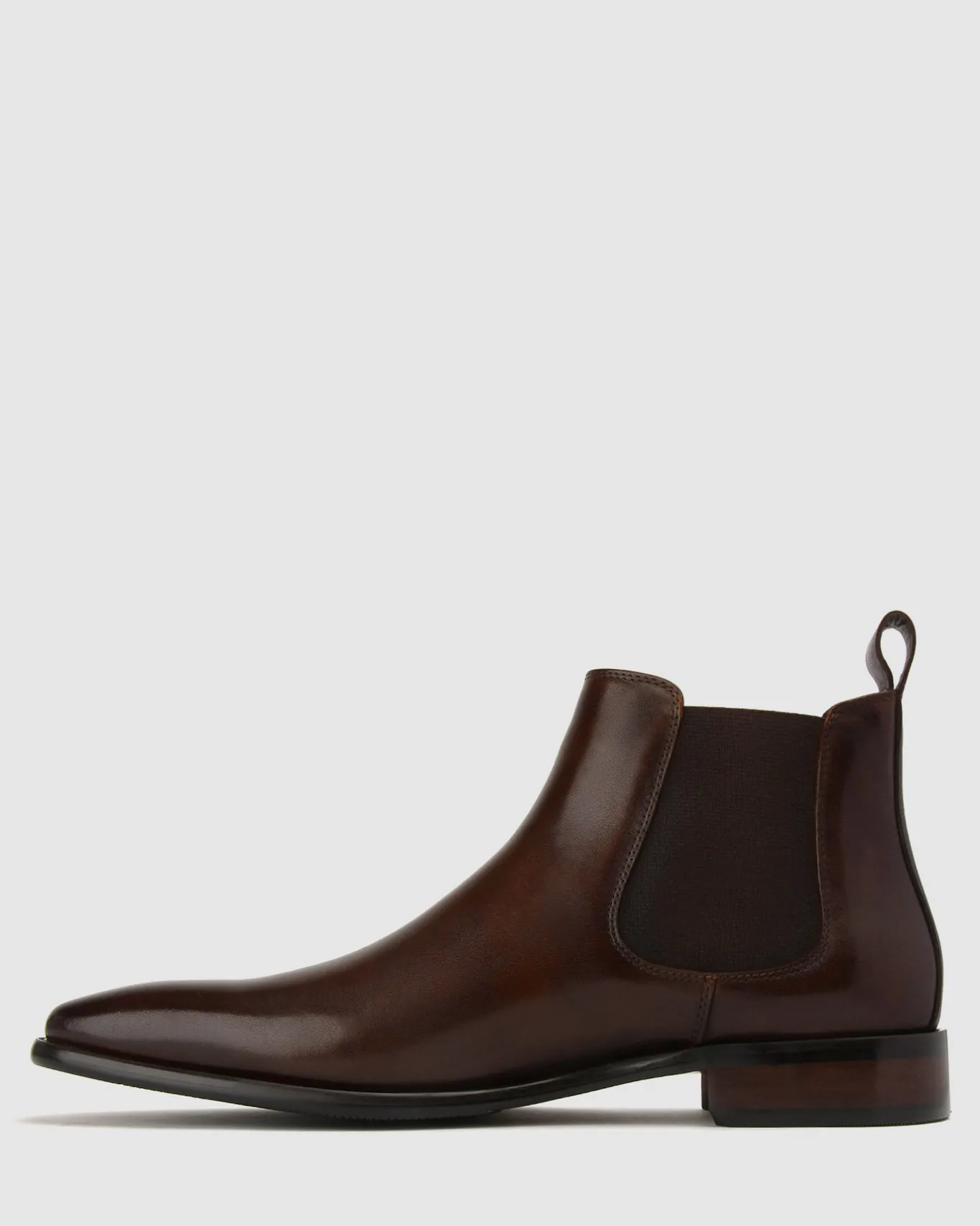 Betts Chelsea|Dress^EVAN Leather Chelsea Boots