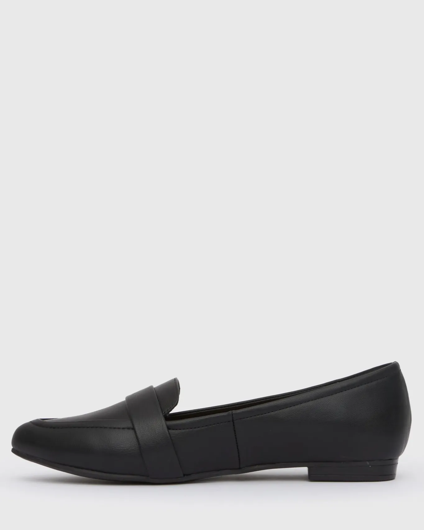 Women Betts Loafers^GIANNI Pointed Toe Flats