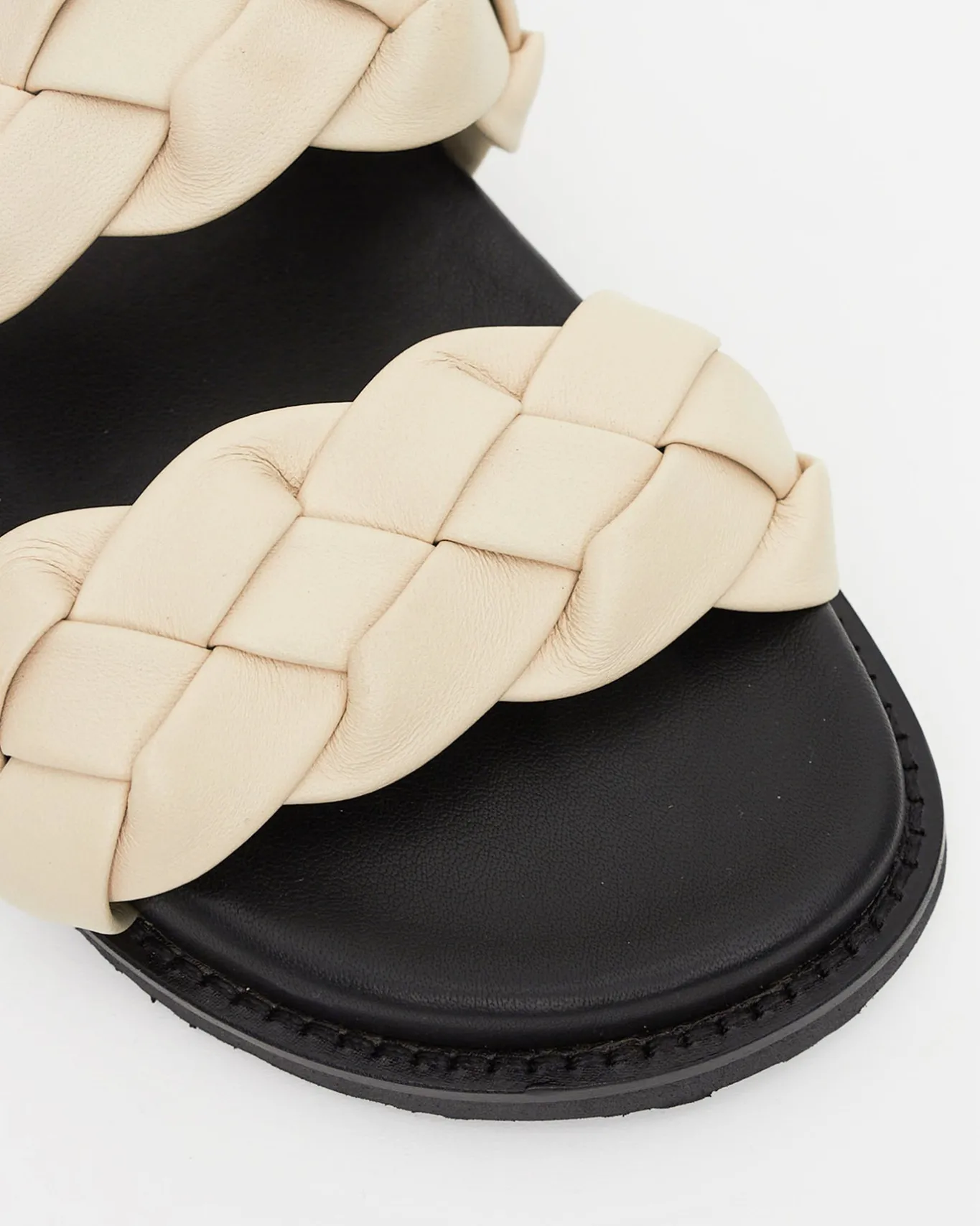 Women Betts Sandals|Flats^HAVANA Leather Braided Slides