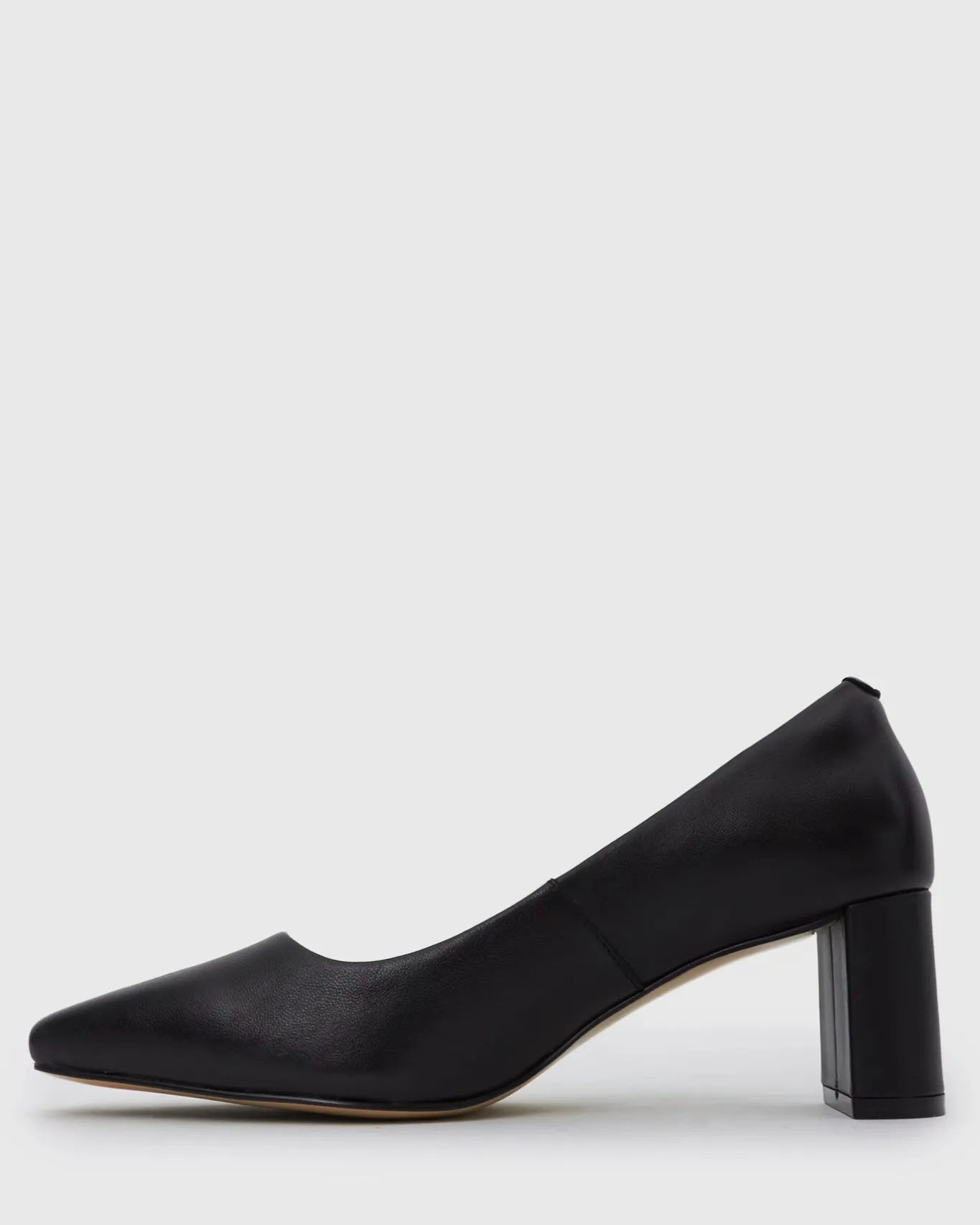 Women Betts Pumps|Low-Mid^ORICAL Leather Low Block Heels