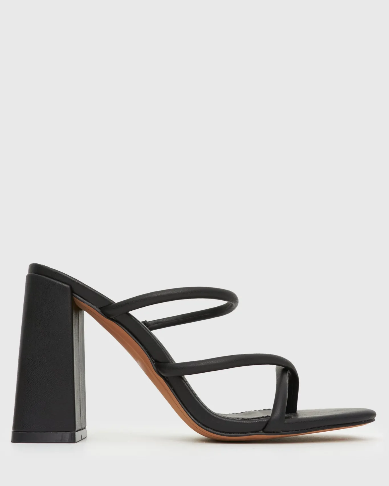 Women Betts Block|High^PRE-ORDER SHAQ High Block Heel Mules