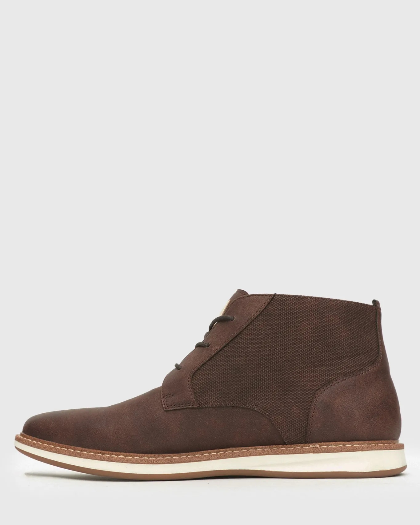 Betts Casual^RYLAND Casual Chukka Boots