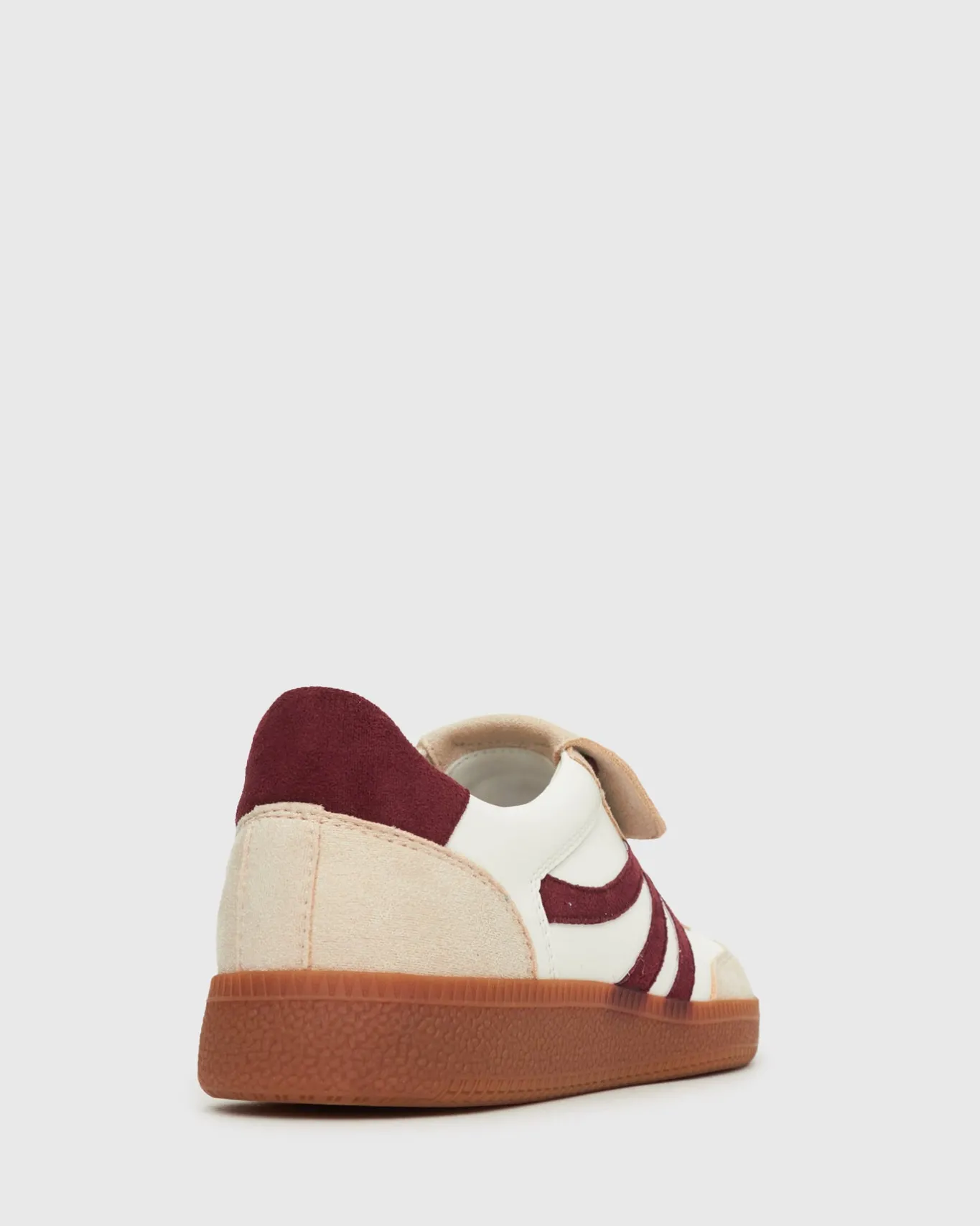 Women Betts Wider Fit|Wider Fit^Wider Fit BUTTERSCOTCH Low-Top Lace-Up Sneakers