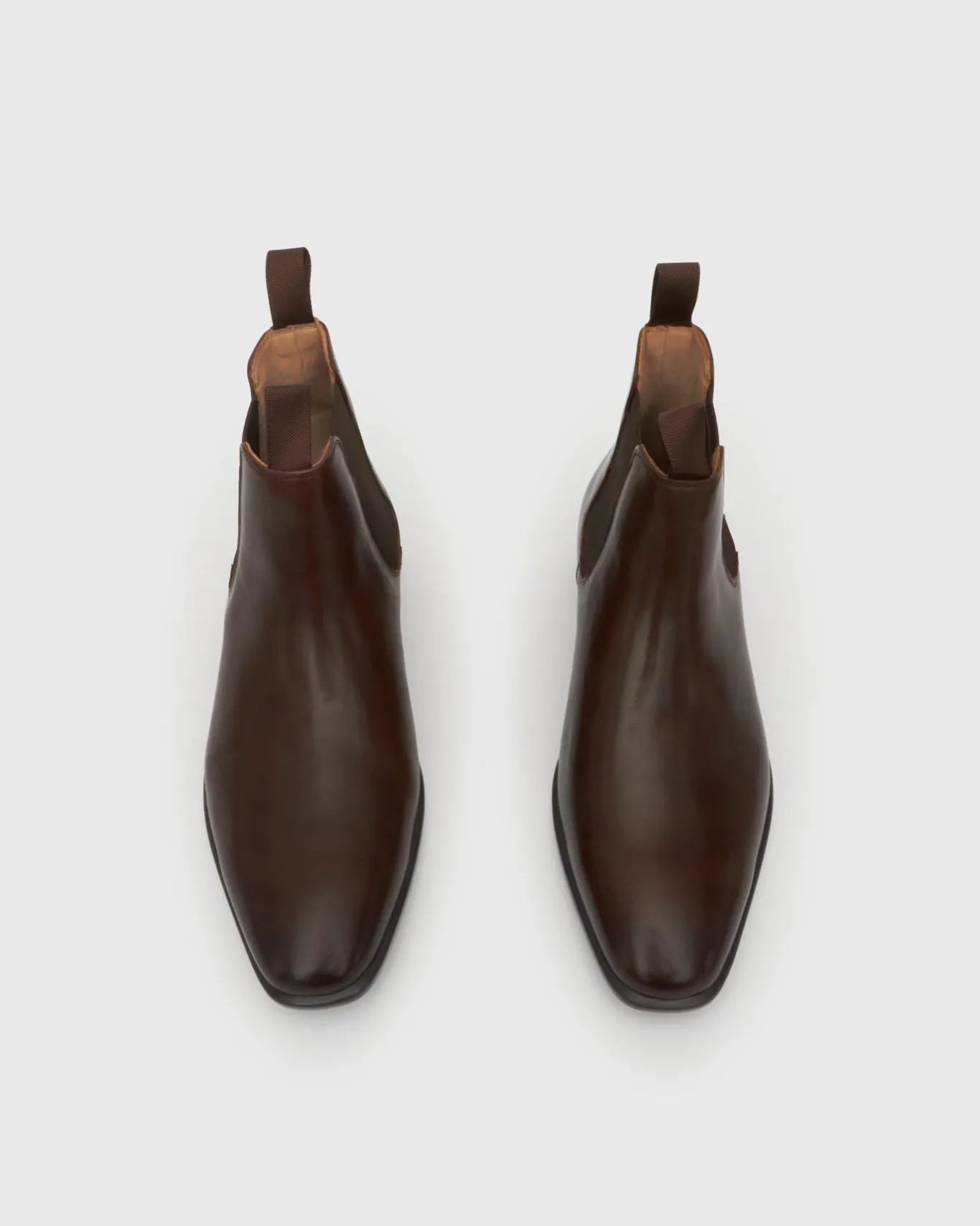 Betts Chelsea|Dress^Wider Fit HENRY Leather Chelsea Boots